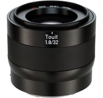 product image: Zeiss Touit 32 mm 1:1.8 für Fujifilm X-Mount